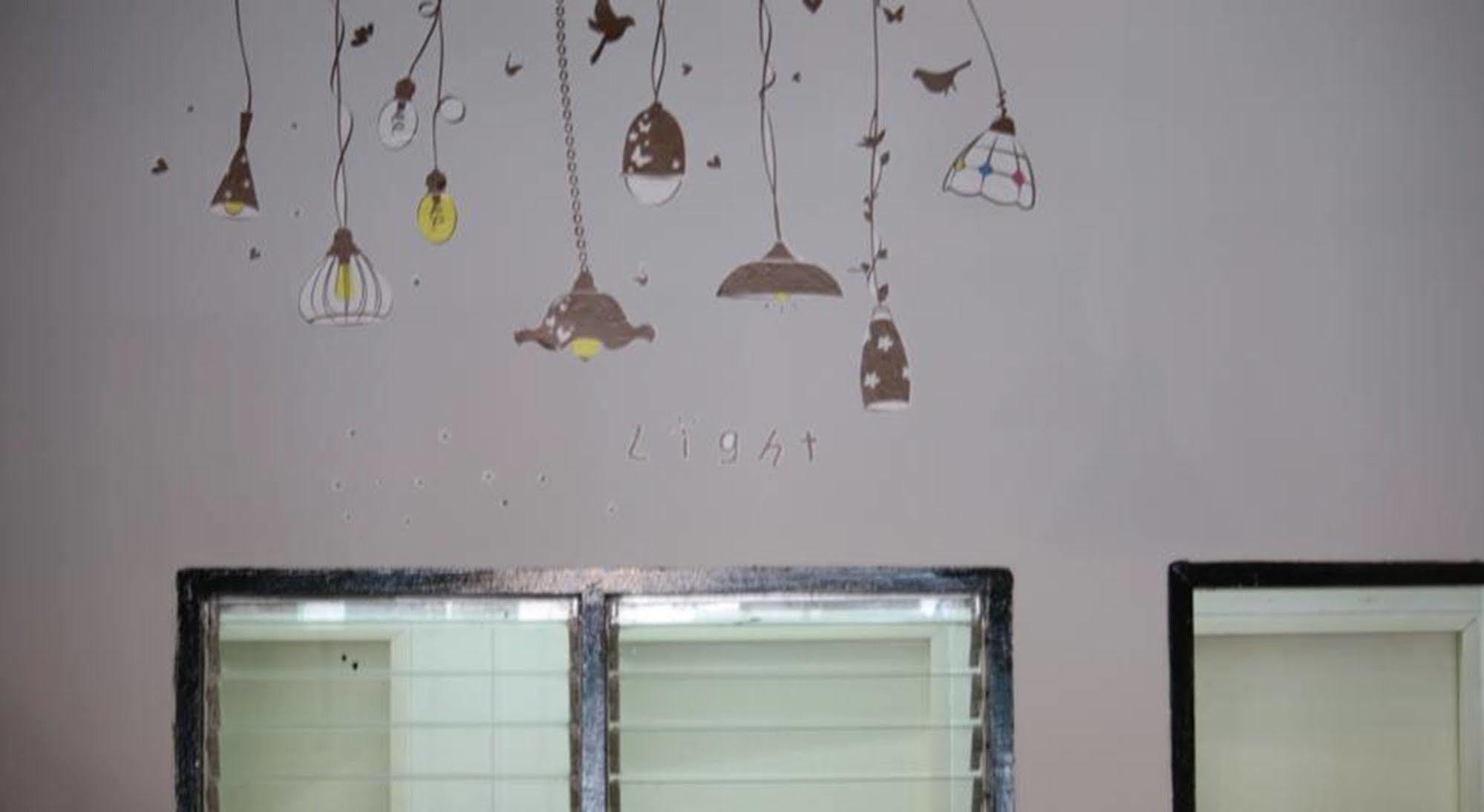 The Galiness International Backpacker Hostel Phuket Patong Dış mekan fotoğraf